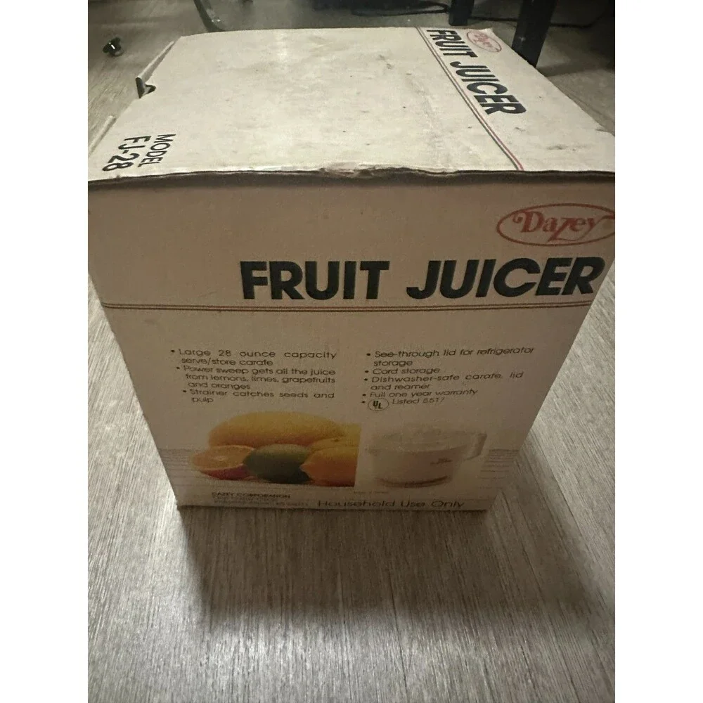 VTG Dazey Brand Model FJ-28 Complete Fruit Juicer